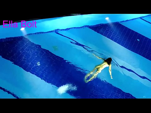 ❤️ මට නැරඹීම නැවැත්විය නොහැක, තරුණ රන්වන්තිය ELLA BOLT නිවාඩු නිකේතනයේ තටාකයේ නිරුවතින් පිහිනීමට හසු විය අපෙන්% si.watchhentai.ru% ❌️❤