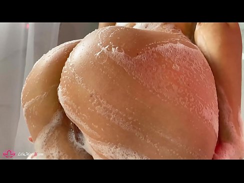 ❤️ Brunette වයිබ්රේටරය සමඟින් පුසි ස්වයං වින්දනයේ යෙදී ස්නානය කිරීමේදී දැඩි ලෙස සුරාන්තයට පත් කරයි අපෙන්% si.watchhentai.ru% ❌️❤